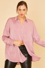 Load image into Gallery viewer, Striped Textured Effect Blouse
