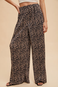 Leopard Plisse Lounge Wide Pants