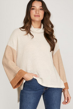 Load image into Gallery viewer, Thermal Knit Color Blocked Top
