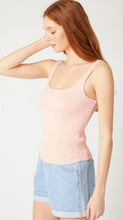 Load image into Gallery viewer, Basic Scoop Neck Tank Top
